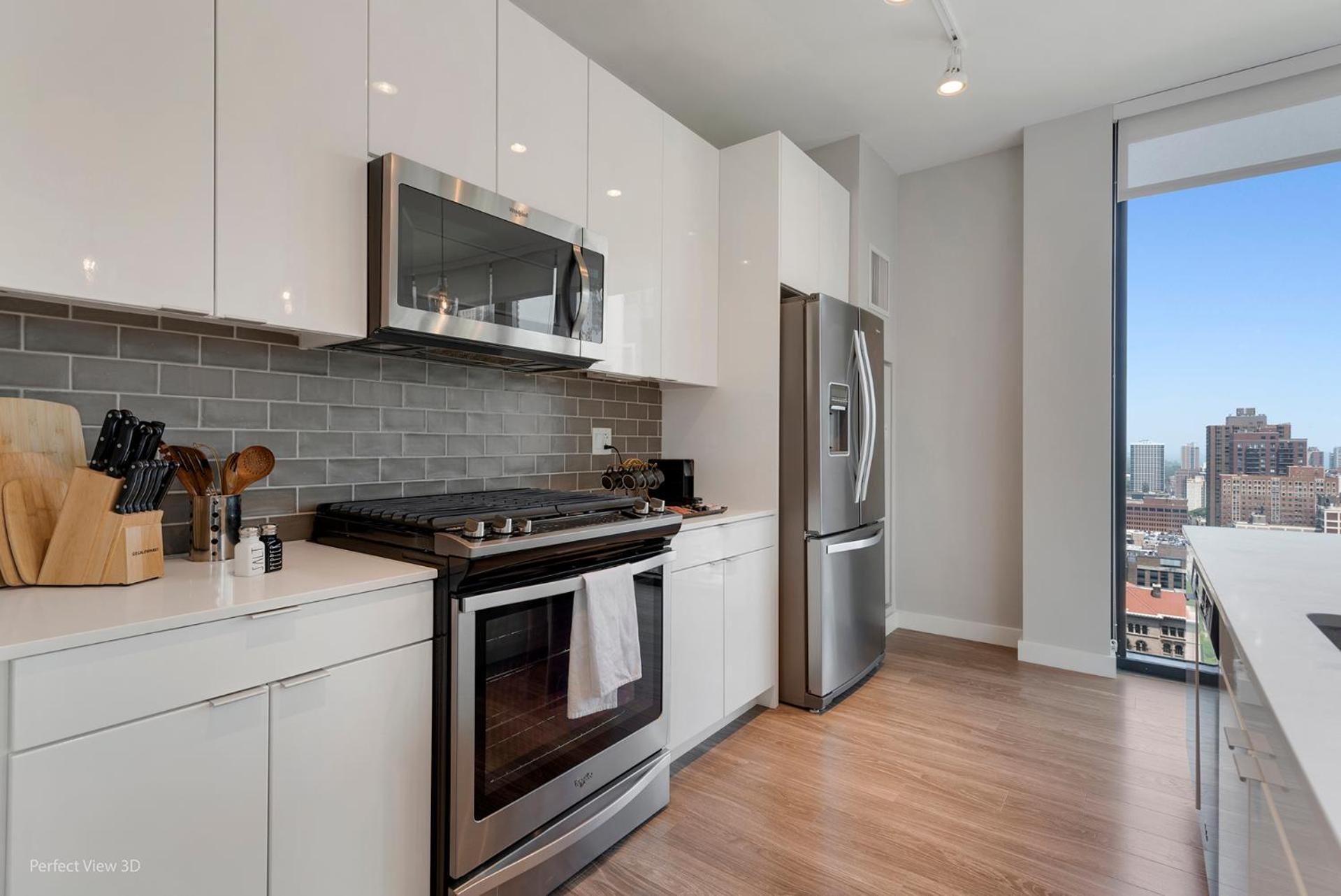 Aurelien Spacious In The Heart Of Gold Coast Appartement